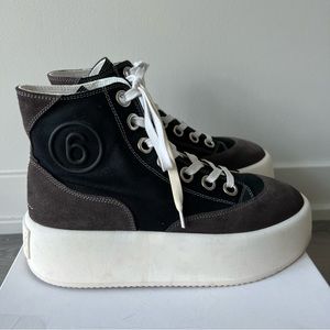 MM6 Maison Margiela high top suede grey sneakers, 37